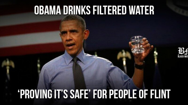 obama-drinks-filtered-water-in-flint